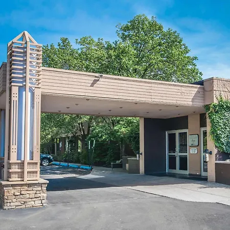 The Woodlands Inn-2
