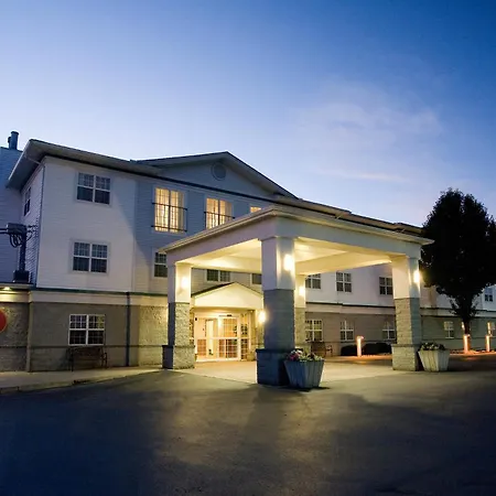Host Inn An All Suites Hotel-3